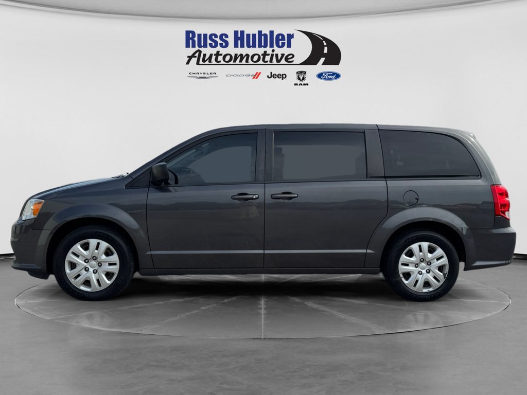 Used 2018 Dodge Grand Caravan SE w/ UConnect Hands-Free Group FWD image 2