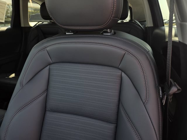 New 2026 Lincoln Nautilus Reserve w/ Jet Appearance Package AWD/4WD image 16