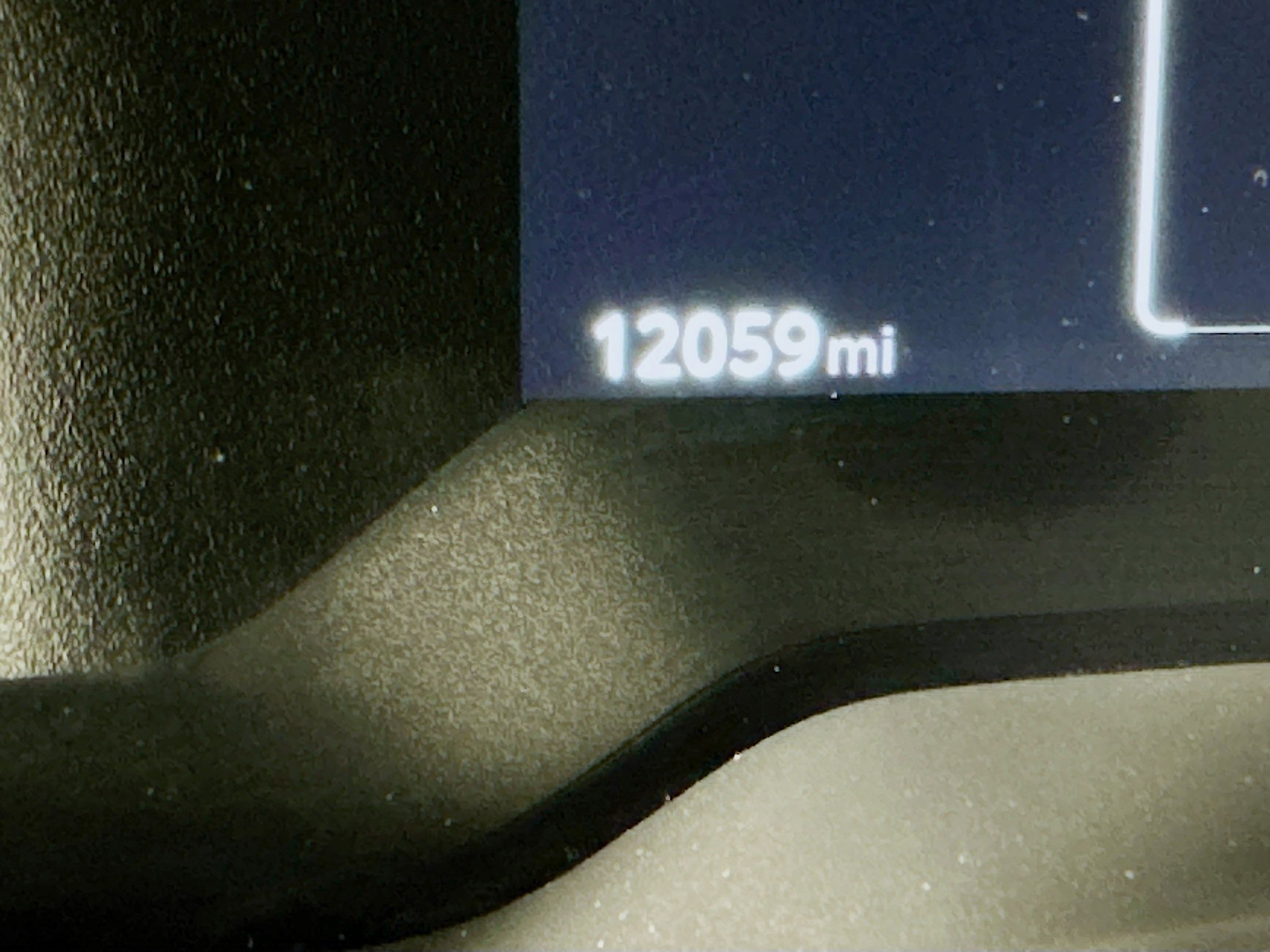 Used 2024 Toyota Corolla Cross XSE w/ Convenience Package image 19