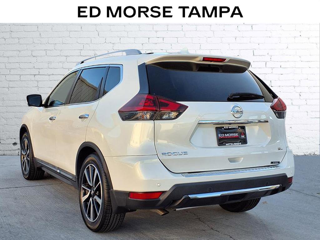 Used 2019 Nissan Rogue SL w/ Premium Package image 3