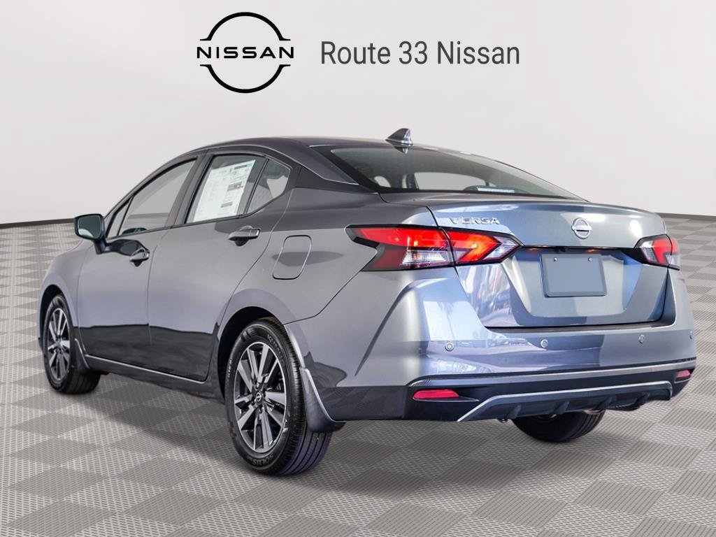 Used 2025 Nissan Versa SV w/ Trunk Package FWD image 2