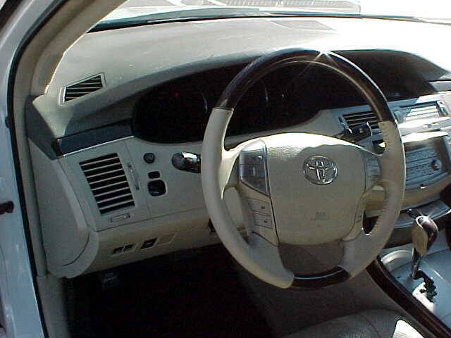 Used 2008 Toyota Avalon Limited FWD image 21