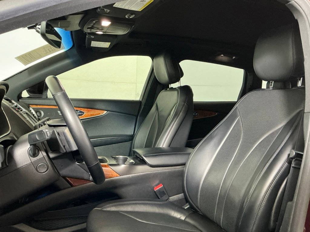 Used 2020 Lincoln Nautilus Reserve FWD image 21