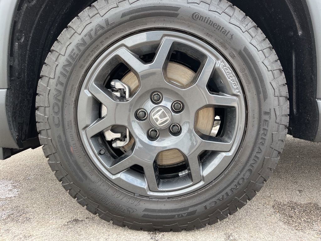 Certified 2025 Honda Pilot TrailSport image 14