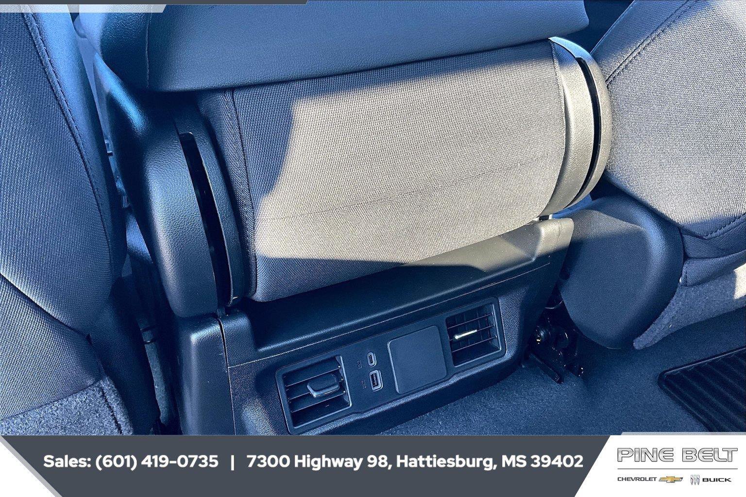 New 2026 Chevrolet Silverado 1500 Custom Trail Boss w/ LPO, Dark Essentials Package AWD/4WD image 25