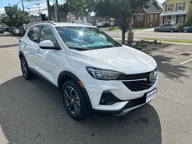 Used 2023 Buick Encore GX Select w/ Safety Package II AWD/4WD image 7