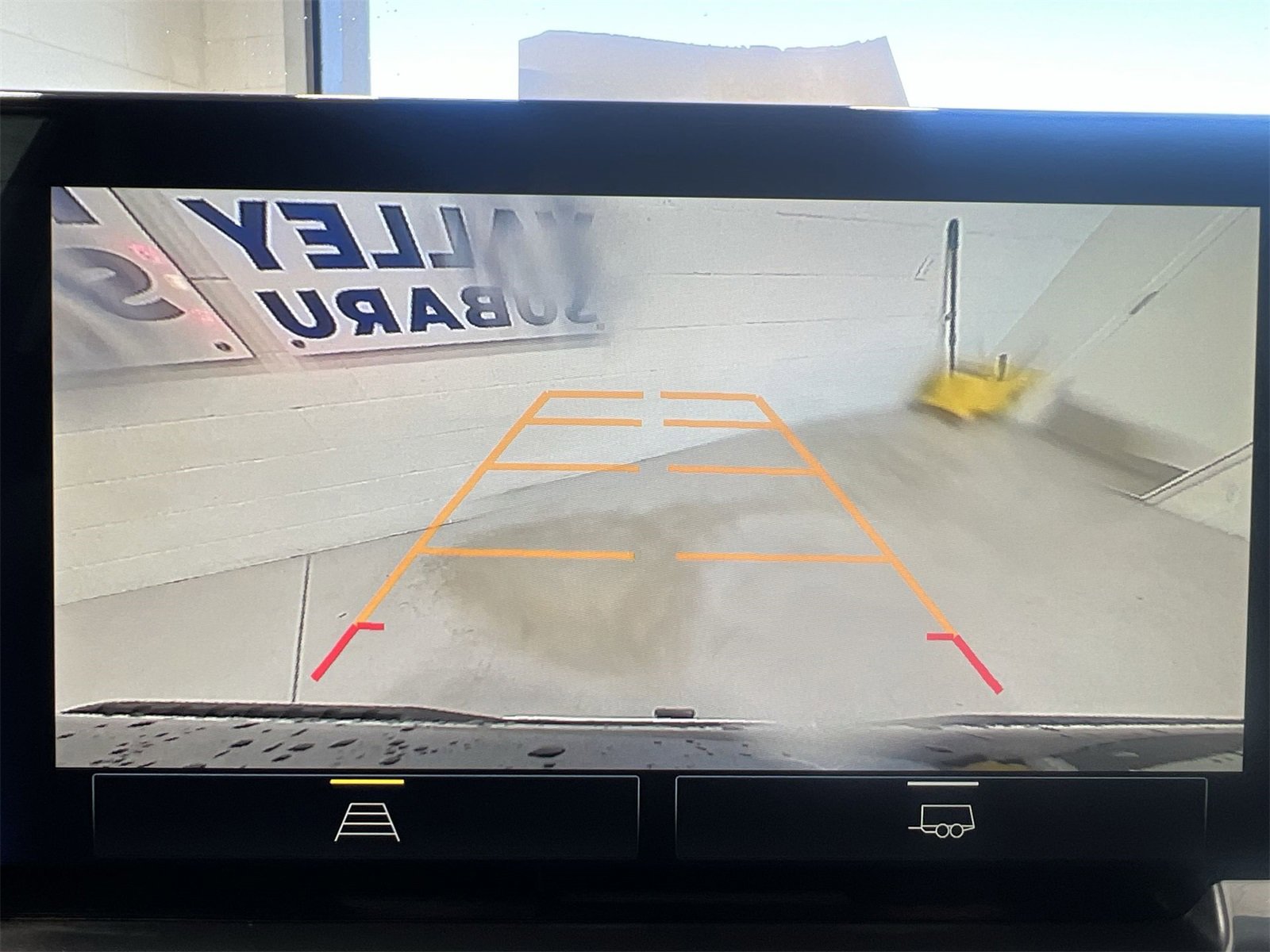 Used 2024 Chevrolet Silverado 1500 LT image 17