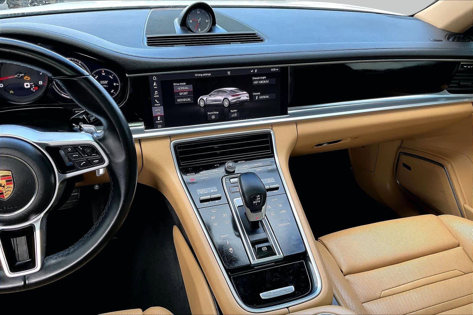 Used 2018 Porsche Panamera 4 AWD/4WD image 7