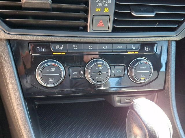 Used 2020 Volkswagen Jetta SE FWD image 21
