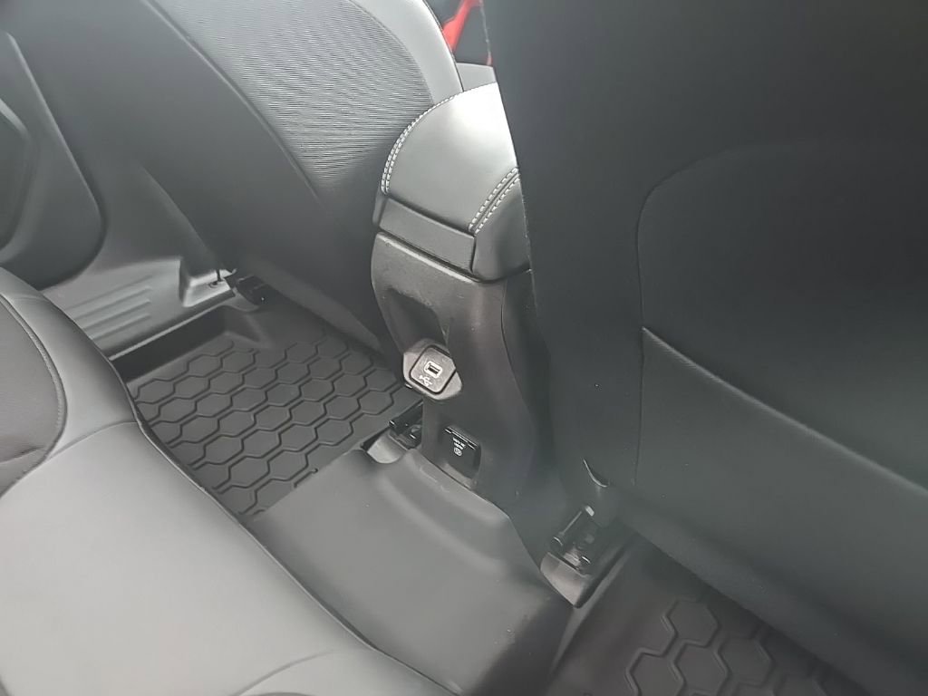 Used 2022 Jeep Renegade Latitude w/ Sun/Sound Group image 85