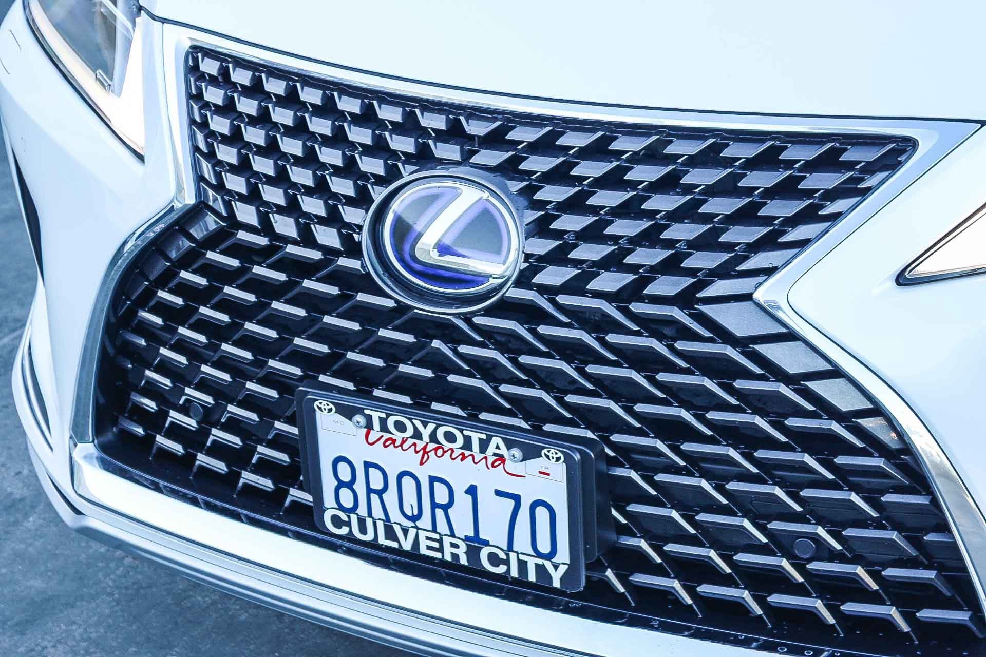 Used 2020 Lexus RX 450hL AWD w/ Premium Package image 6