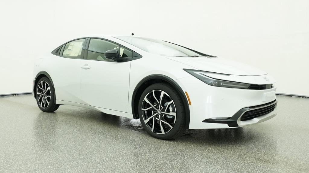 New 2026 Toyota Prius Plug-In Hybrid FWD image 6