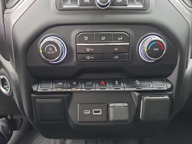 Used 2022 Chevrolet Silverado 1500 Custom Trail Boss image 31