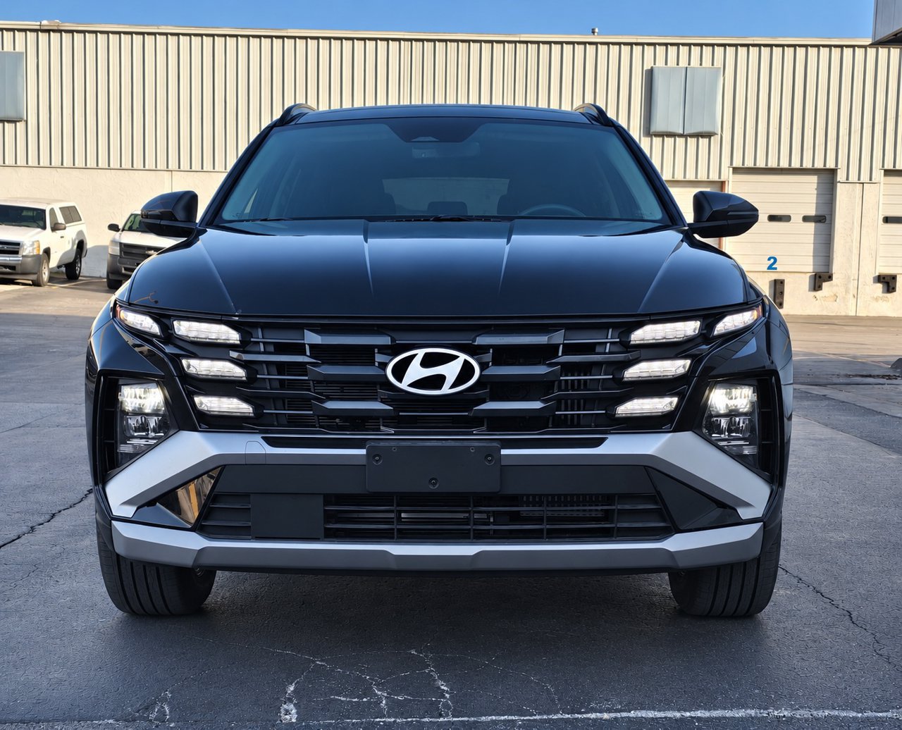 Used 2025 Hyundai Tucson SEL AWD/4WD image 2