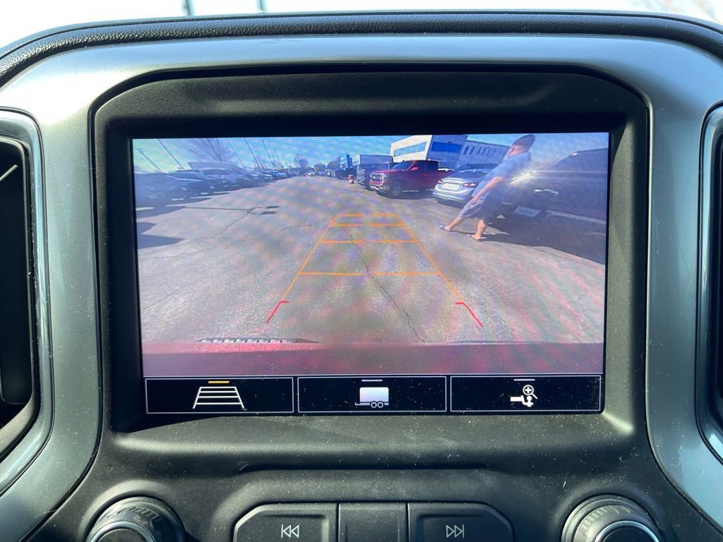 Used 2020 Chevrolet Silverado 1500 LT w/ All-Star Edition image 10