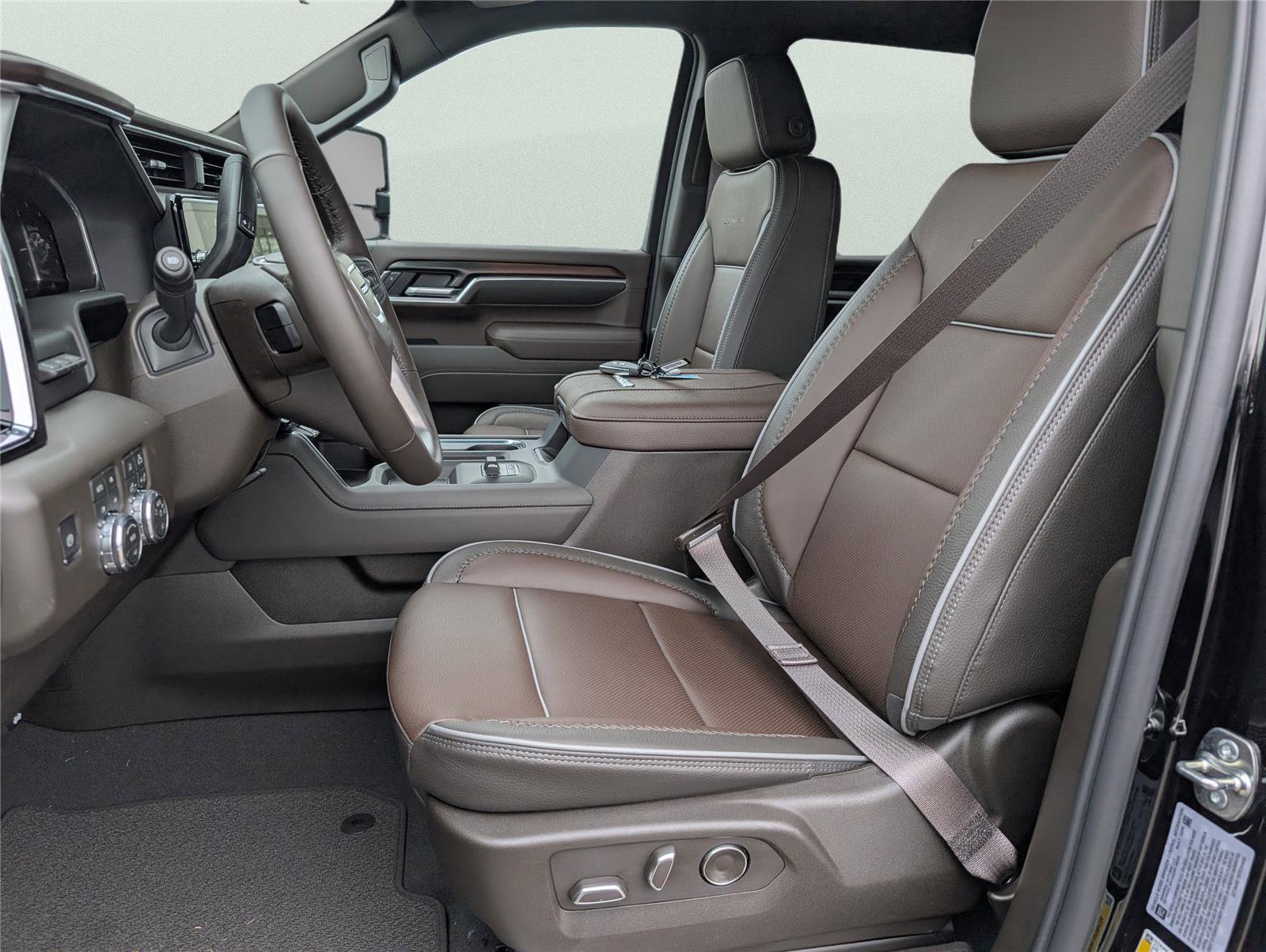 New 2026 GMC Sierra 2500 Denali w/ Denali Reserve Package image 11