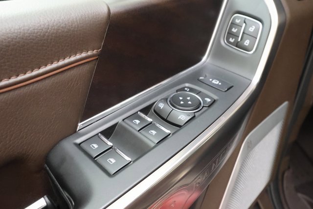 Used 2023 Ford F250 King Ranch w/ Chrome Package image 8