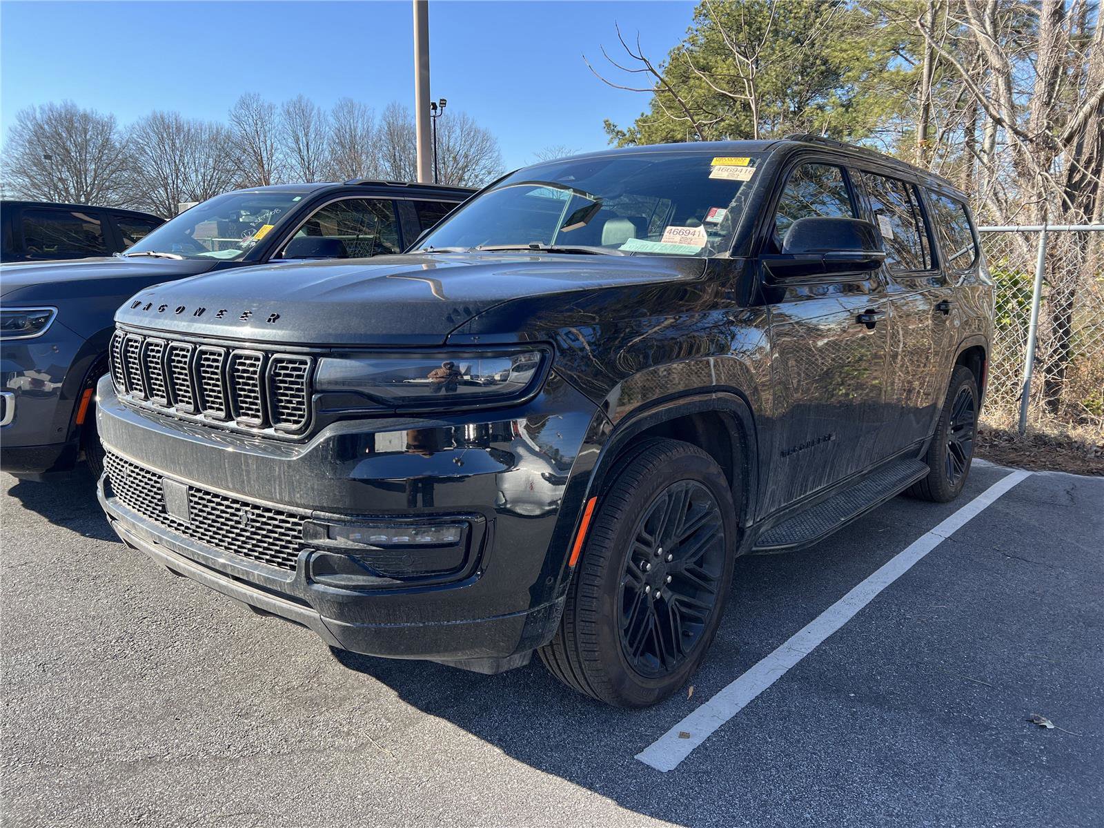 Used 2024 Jeep Wagoneer Series II image 2