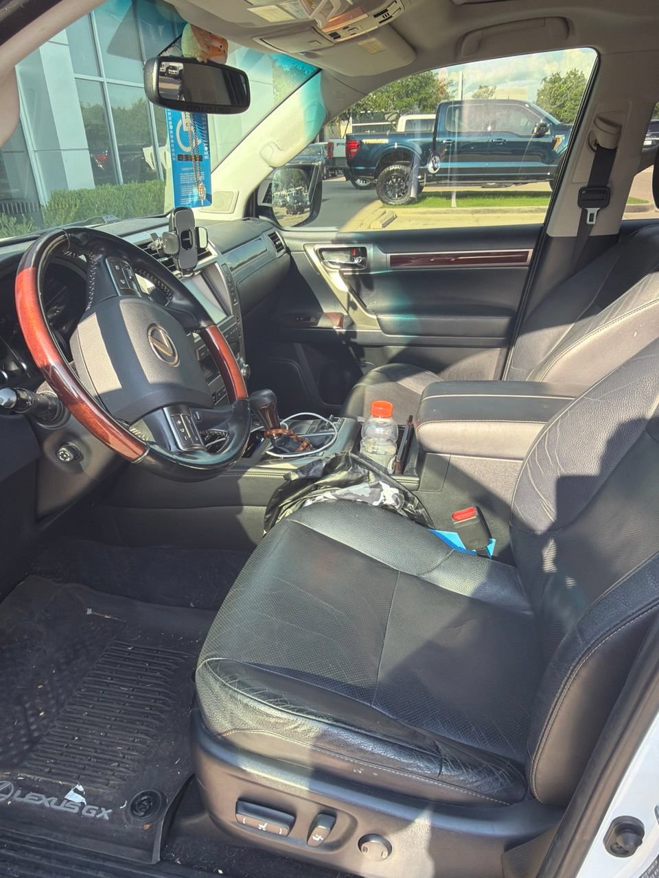 Used 2018 Lexus GX 460 Premium w/ Premium Package AWD/4WD image 12