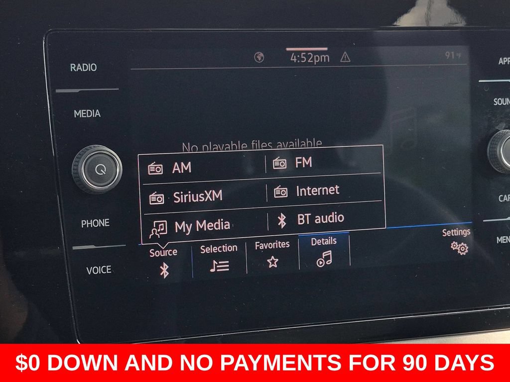 Used 2025 Volkswagen Taos SE FWD image 18