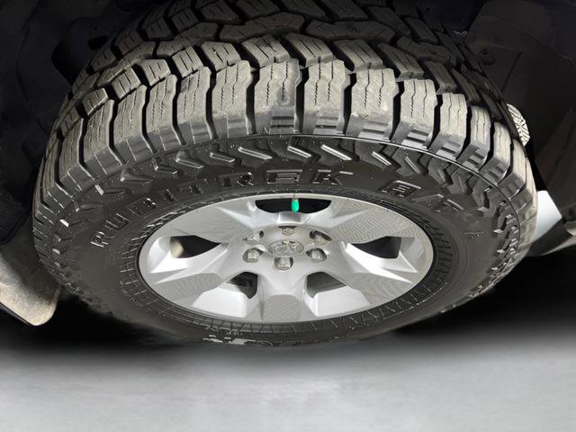 Used 2021 RAM 1500 Big Horn image 14