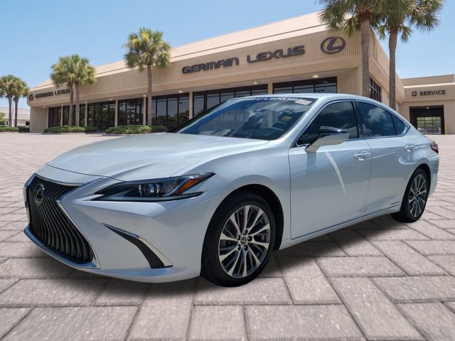 Certified 2020 Lexus ES 300h w/ Premium Package FWD image 8