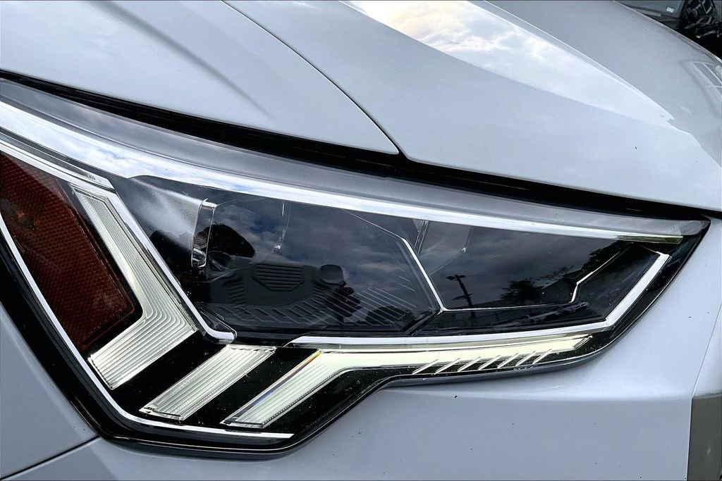 Used 2021 Audi Q3 2.0T Premium Plus w/ Premium Plus Package AWD/4WD image 31