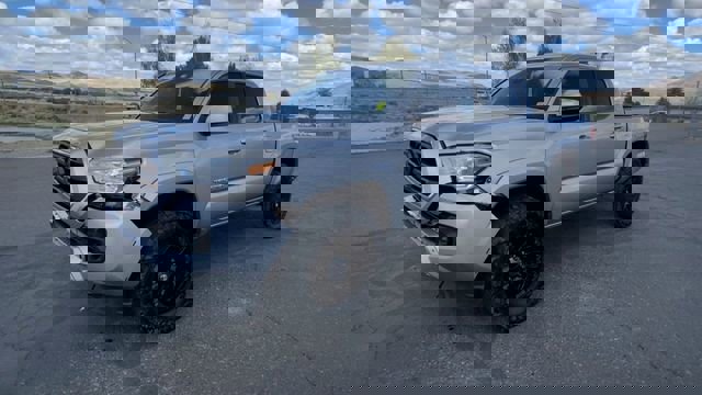 Used 2019 Toyota Tacoma SR5 image 4