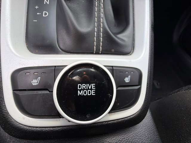 Used 2023 Hyundai Venue Limited w/ Cargo Package image 36