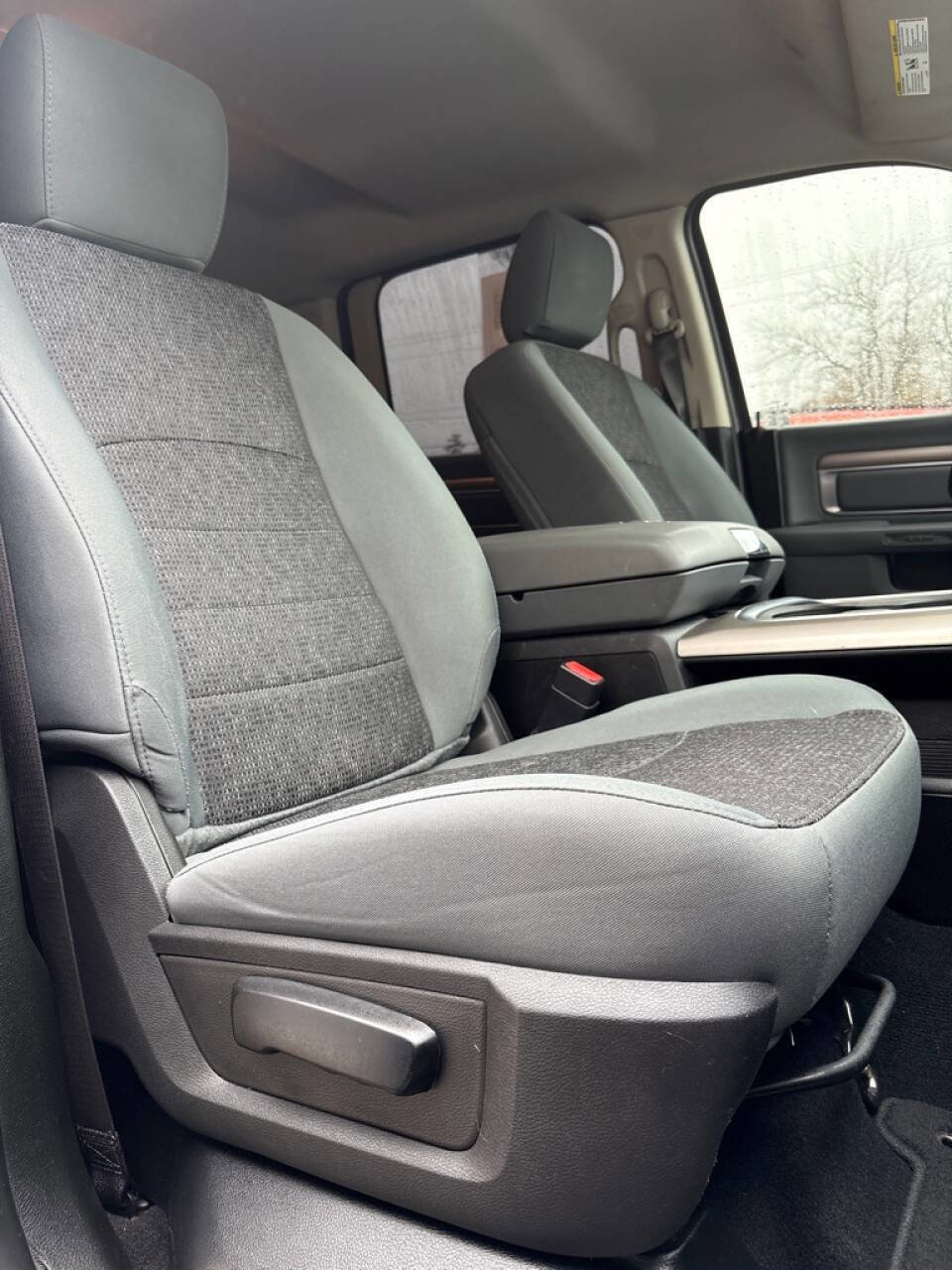Used 2019 RAM 1500 Big Horn image 23