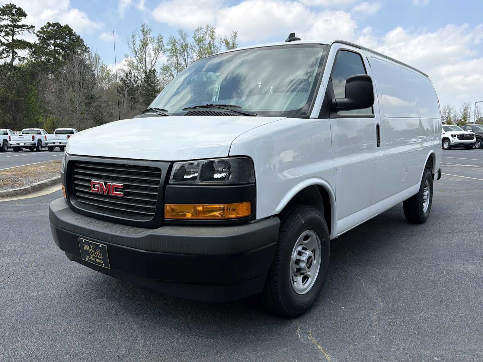 New 2025 GMC Savana 2500 w/ Driver Convenience Package image 5