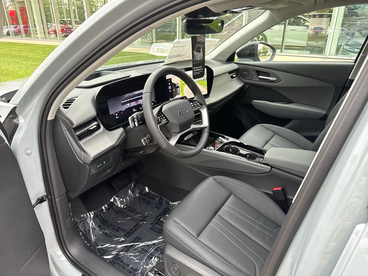 New 2026 Audi Q3 quattro 2.0T AWD/4WD image 2