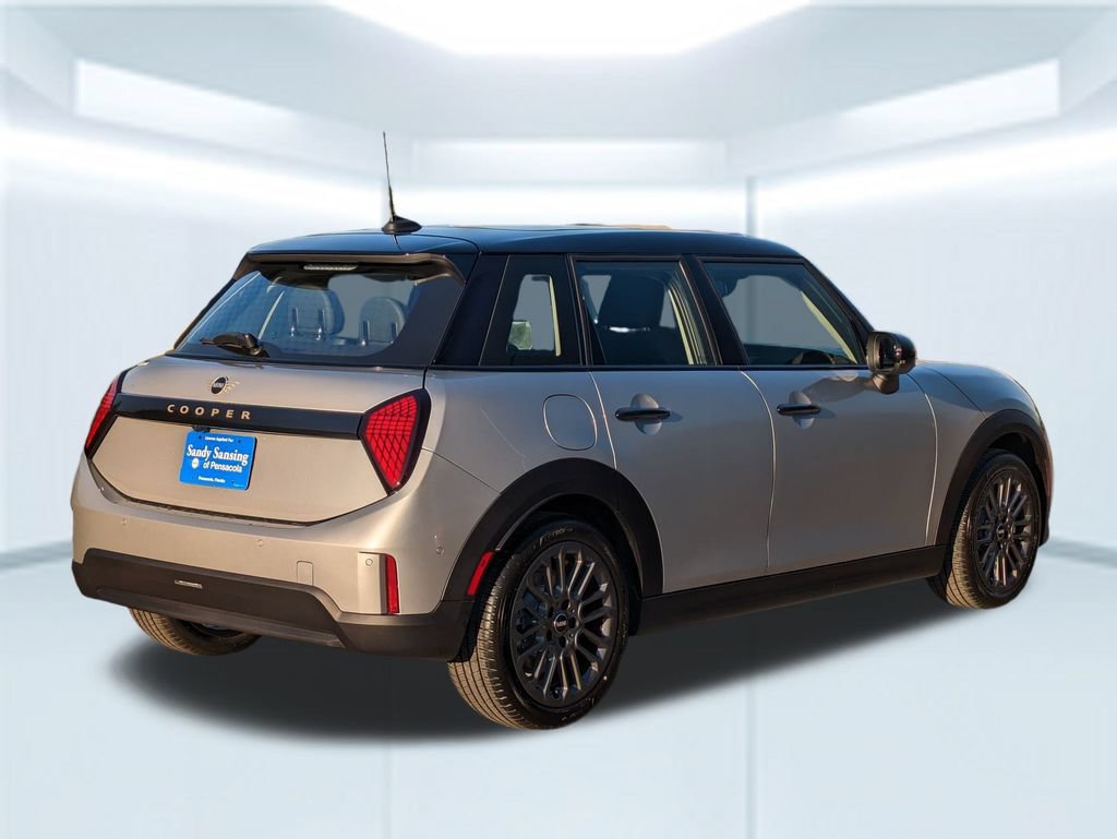 New 2026 MINI Cooper 4-Door Hardtop FWD image 5