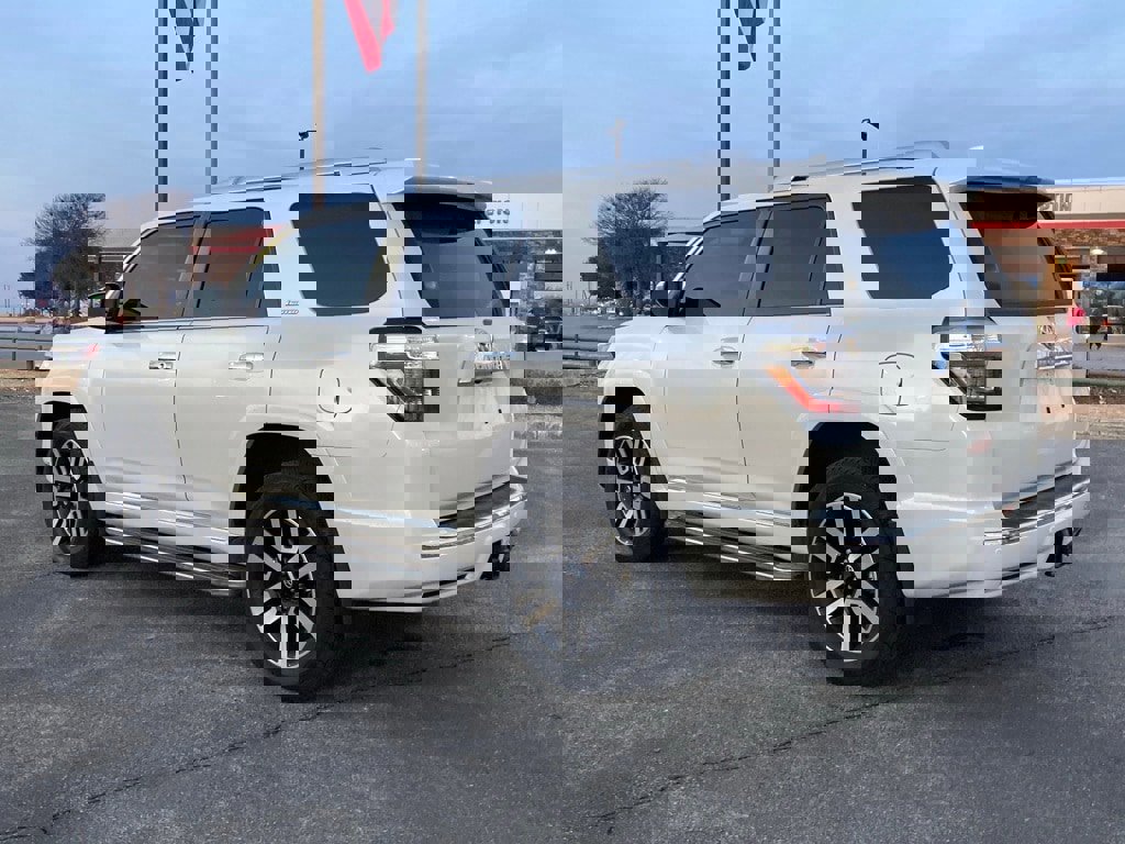 Used 2024 Toyota 4Runner Limited image 7