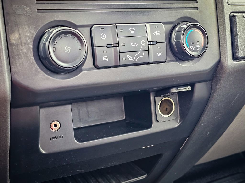 Used 2019 Ford F350 XL w/ Power Equipment Group image 27