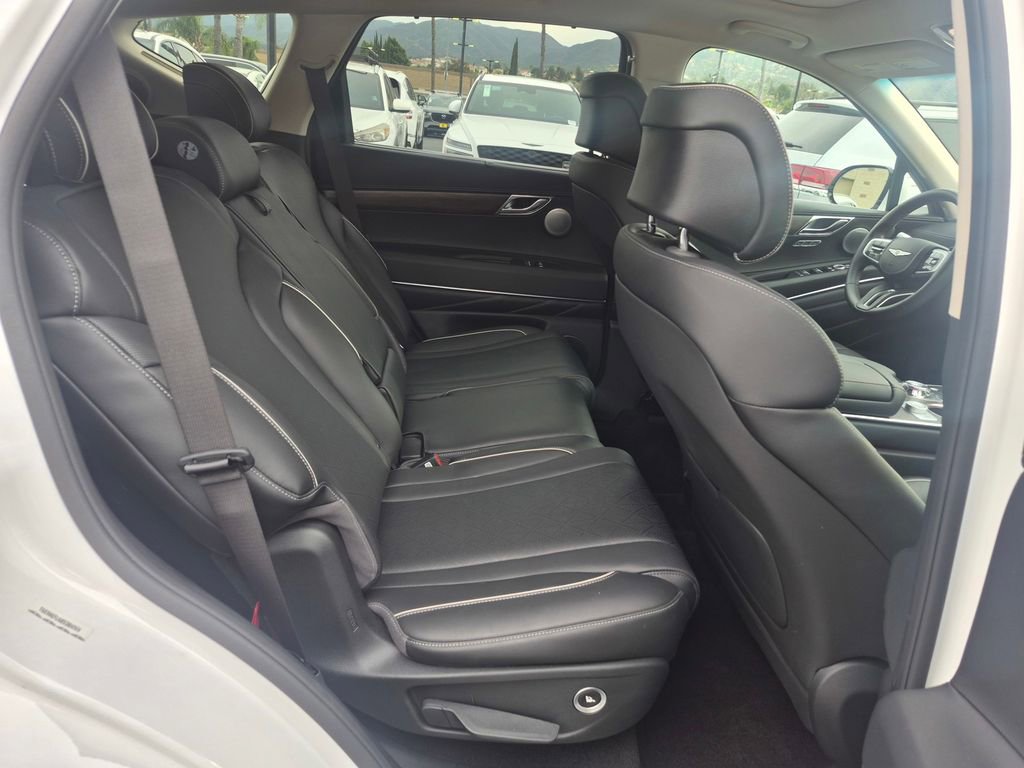 Used 2026 Genesis GV80 2.5T Advanced image 25