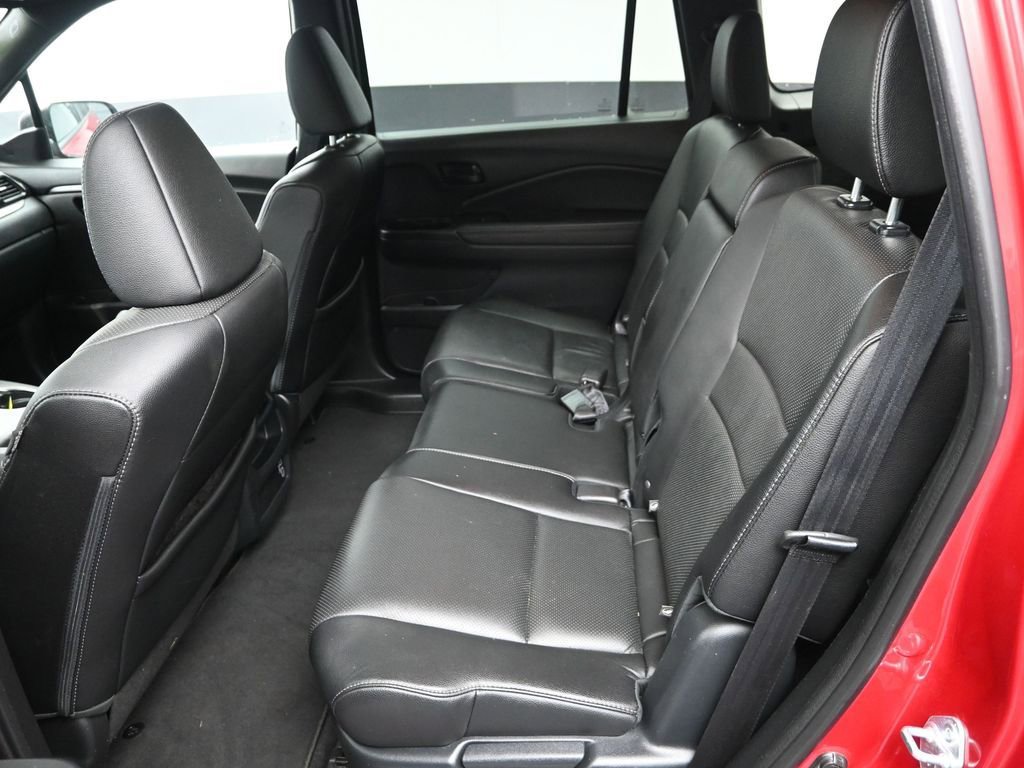 Used 2023 Honda Passport EX-L image 30