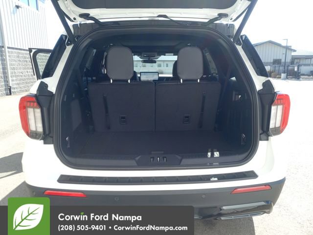 New 2026 Ford Explorer ST-Line image 28