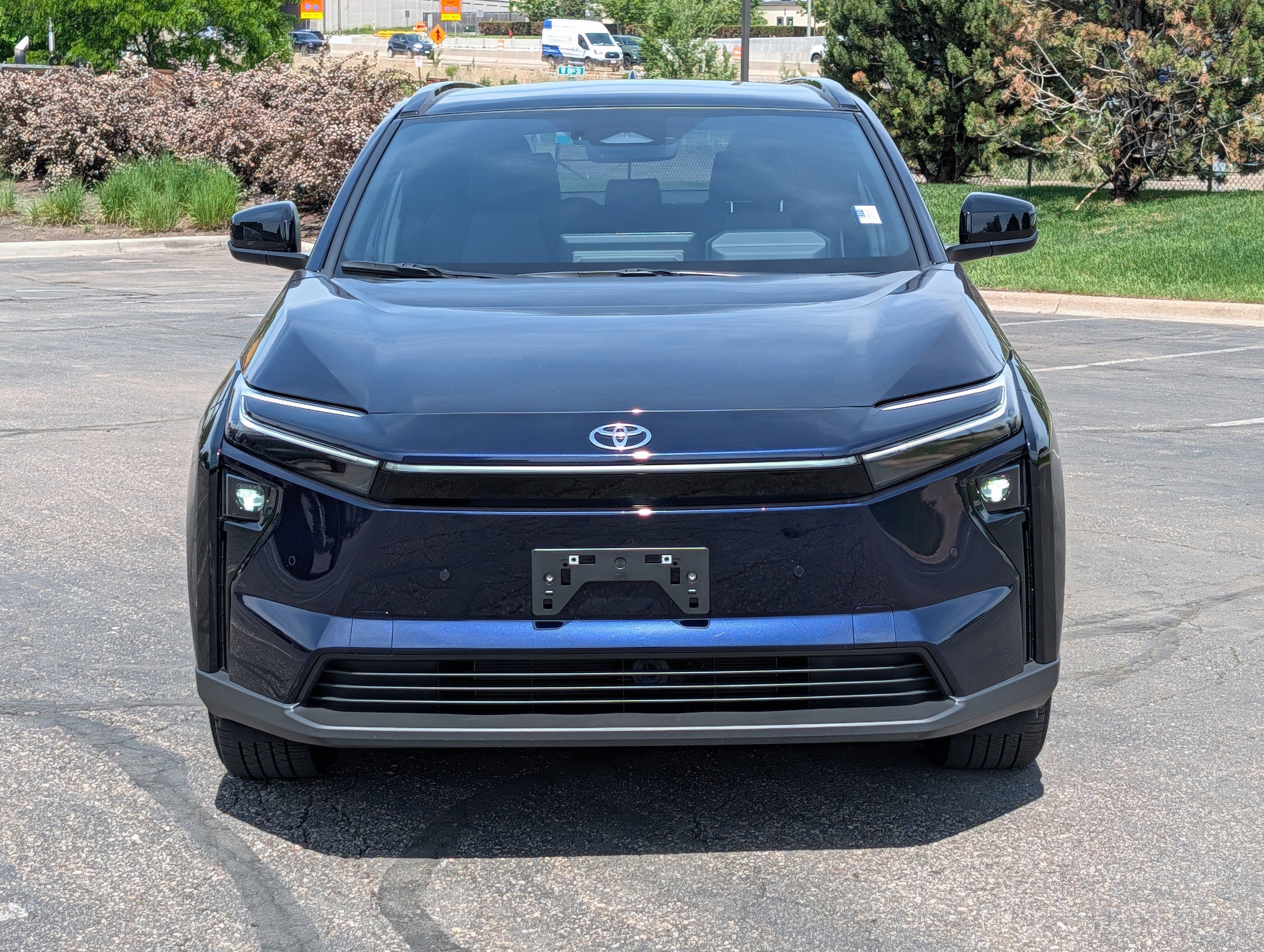 Used 2026 Toyota bZ AWD/4WD video 2