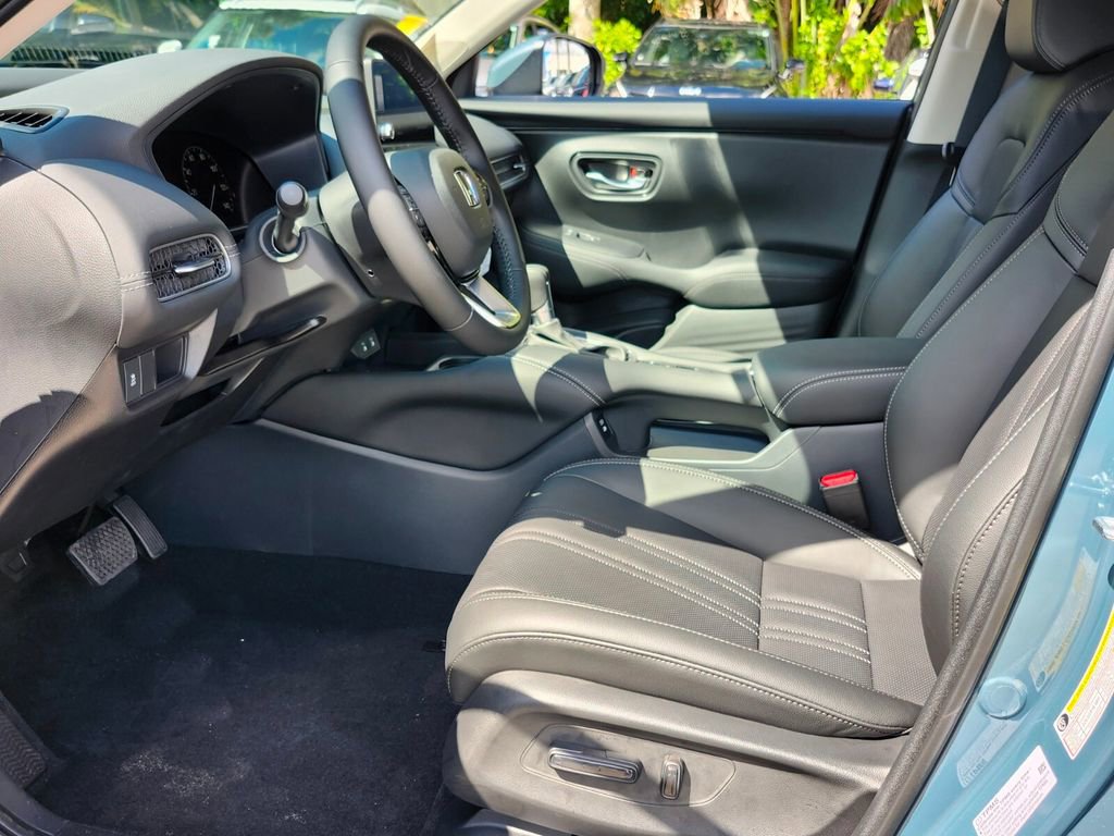 New 2026 Honda HR-V EX-L image 5
