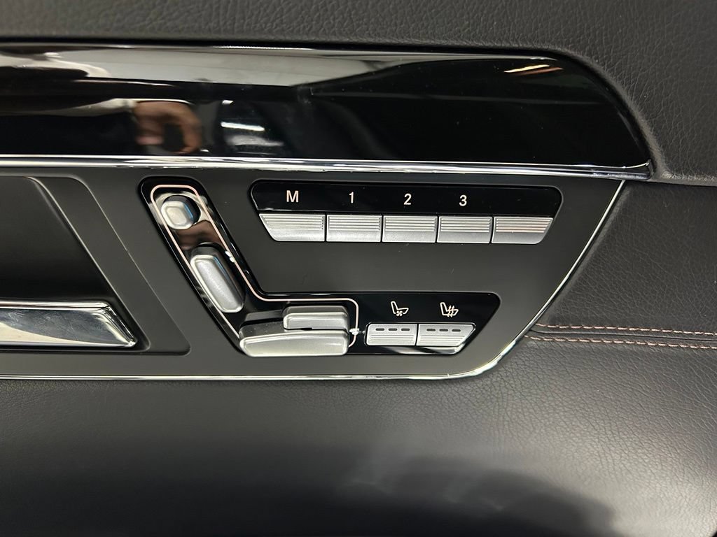 Used 2013 Mercedes-Benz S 63 AMG image 26