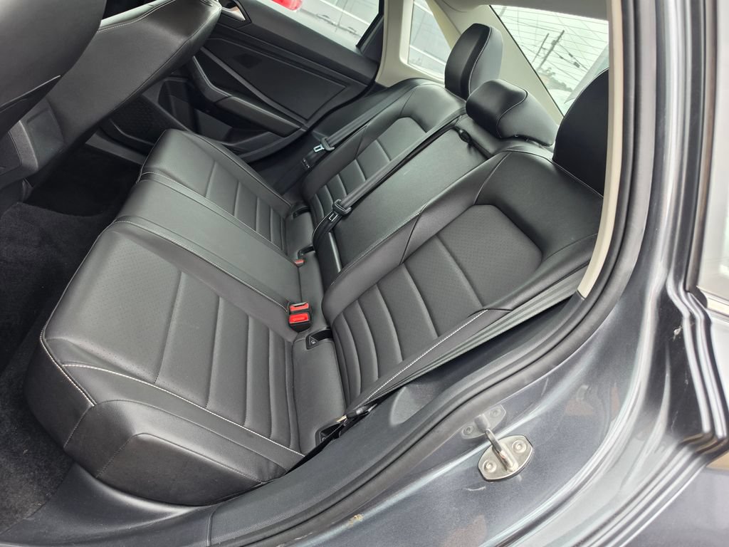 Used 2024 Volkswagen Jetta SE FWD image 7