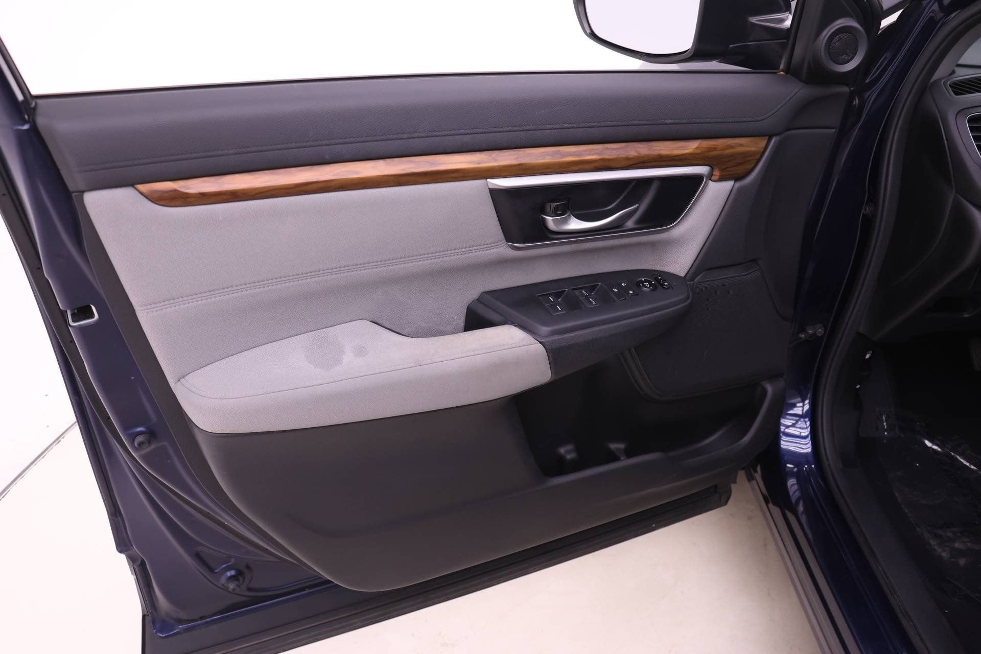 Used 2019 Honda CR-V EX image 9