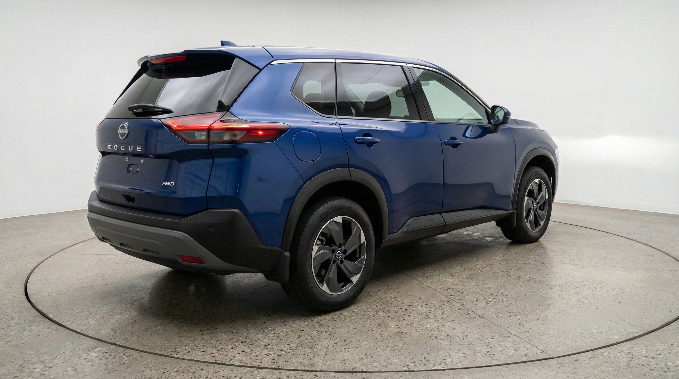 Used 2025 Nissan Rogue SV FWD image 9