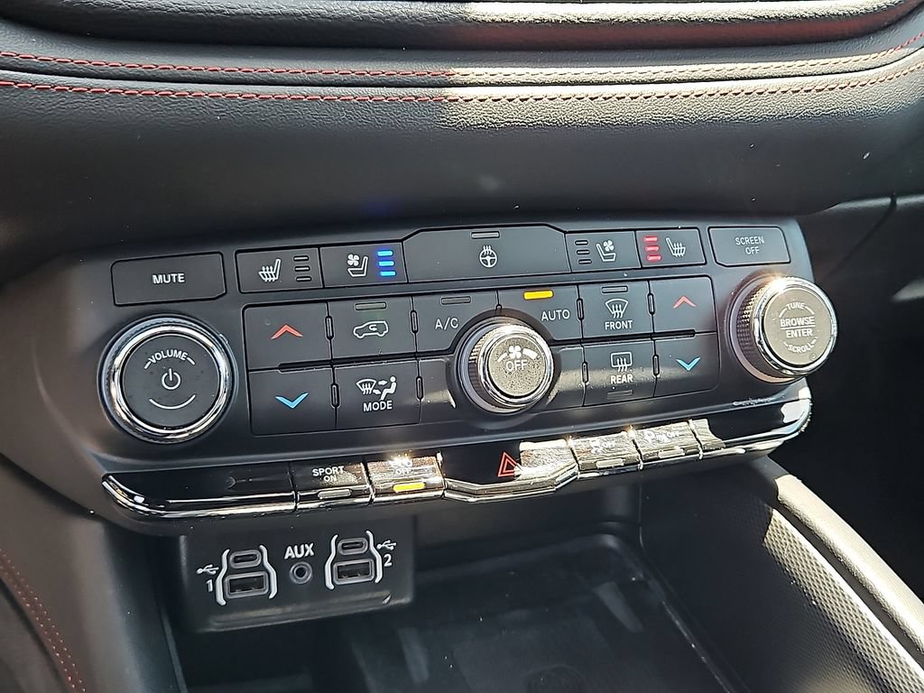 Certified 2023 Dodge Durango R/T AWD/4WD image 18