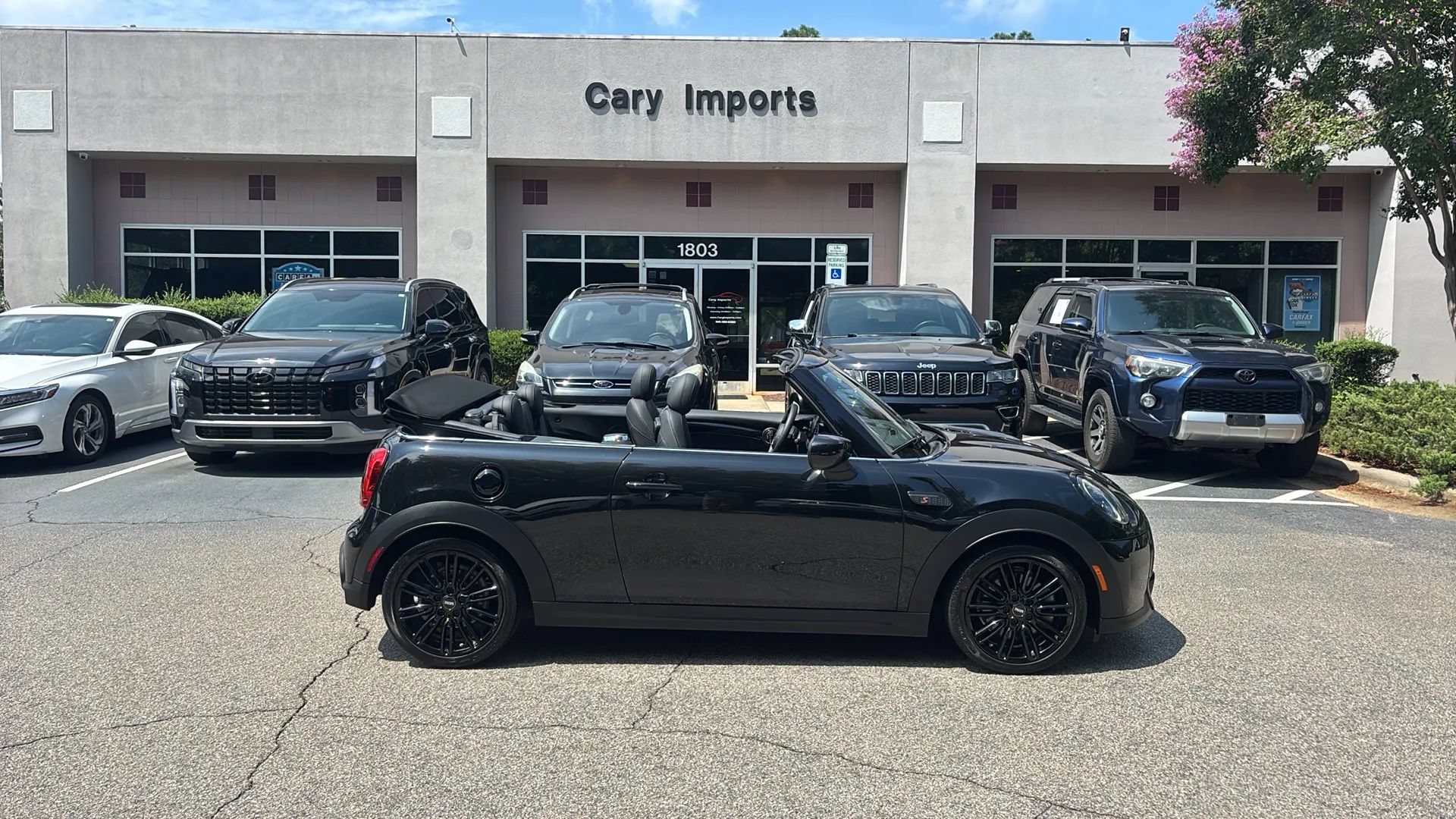 Used 2023 MINI Cooper S FWD image 4