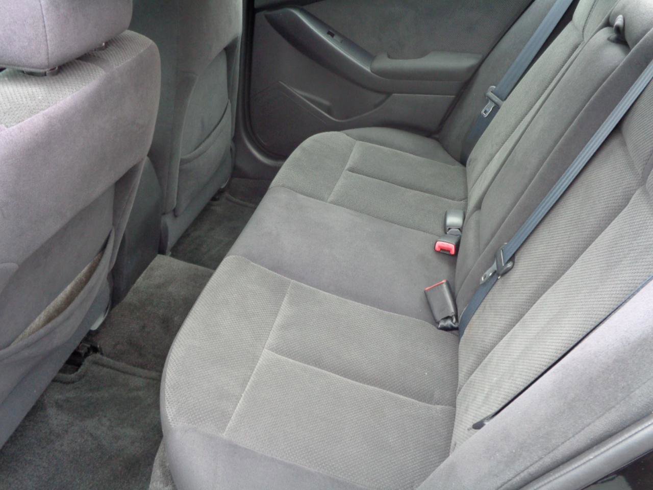 Used 2009 Nissan Altima 2.5 S FWD image 6