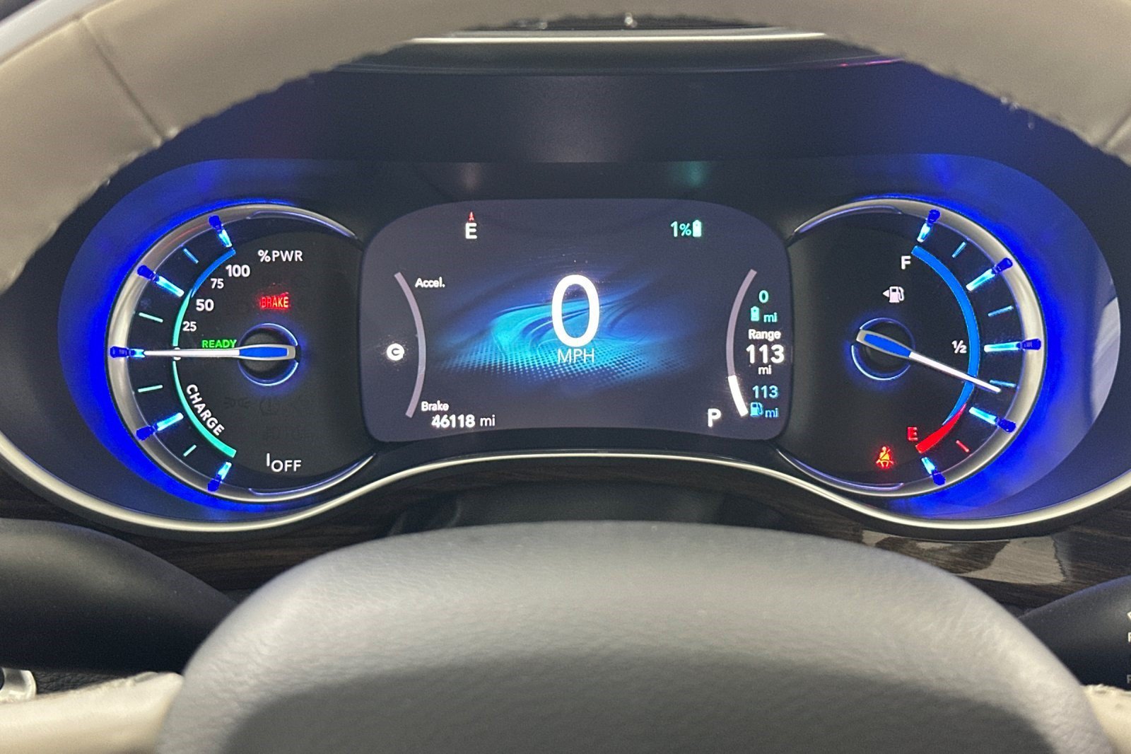 Used 2021 Chrysler Pacifica Limited w/ Uconnect Theater Family Group FWD image 23