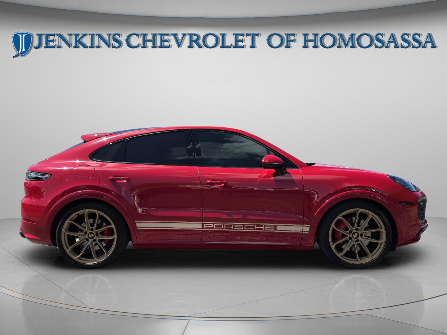 Used 2021 Porsche Cayenne GTS image 3