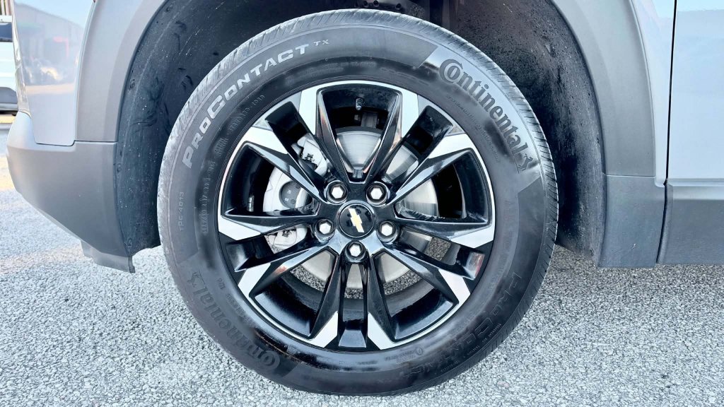 Used 2023 Chevrolet TrailBlazer LT AWD/4WD image 23